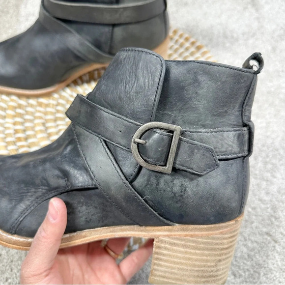 Free People Back Loop Ankle Cowboy Boots Pointed Toe Washed Black Western 40 - Picture 14 of 16